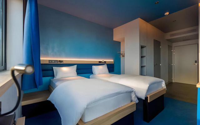 Yooma Urban Lodge Tour Eiffel