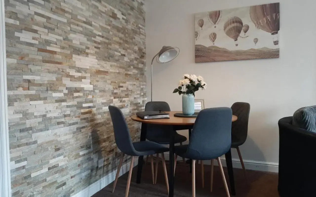 2 Bedrooms, Contractors, Business & Leisure travelling
