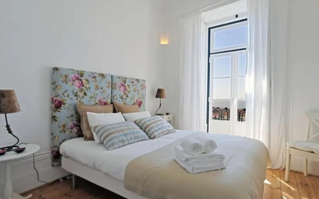 Localtraveling Remedios River View