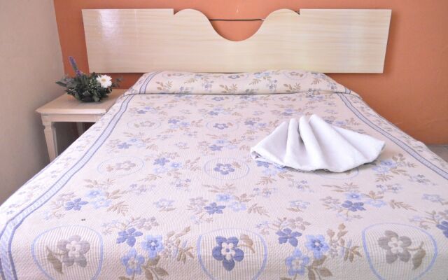 Hotel Metropolitan II