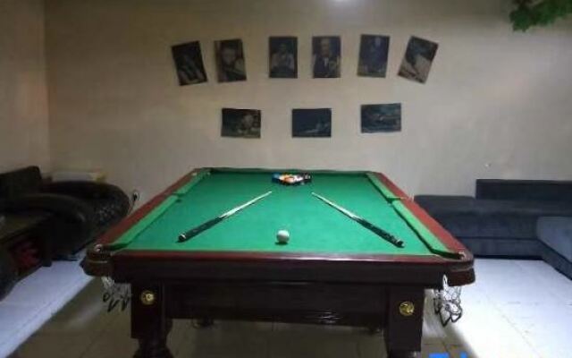 Tianjin Xiangju Leisure Club