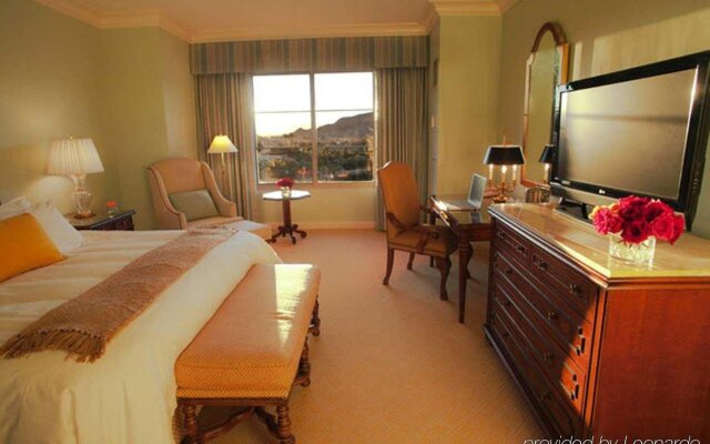 Hilton Lake Las Vegas Resort and Spa