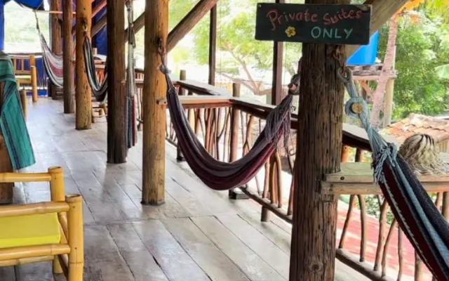Mano a Mano Eco Hostal