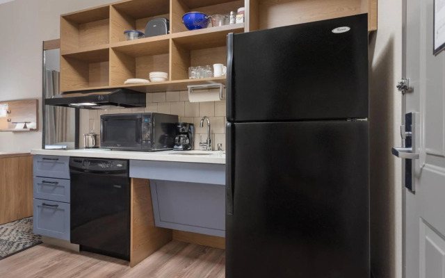 Candlewood Suites La Crosse N by IHG