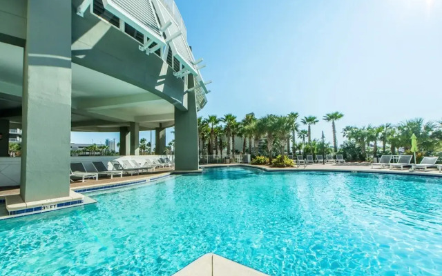 Laketown Wharf 1326
