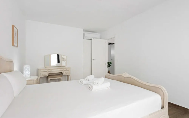 Stay U-nique House Reina Juliana