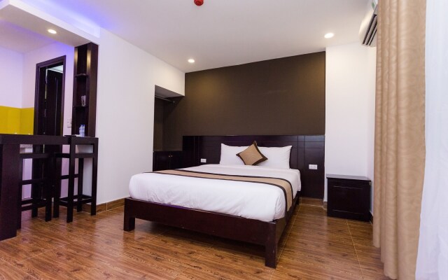 Blue Ocean Beachside Hotel Danang
