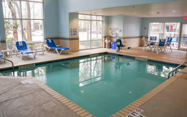 Comfort Suites Charleston West Ashley
