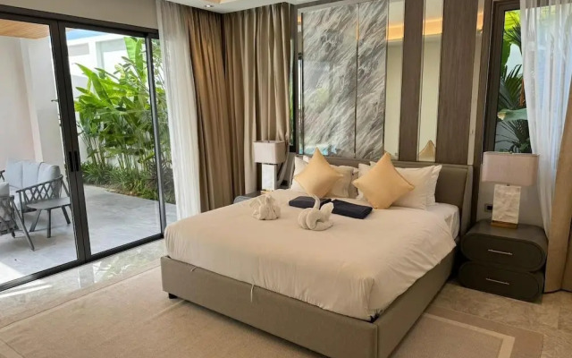 Breeze Villa with maid by Lofty