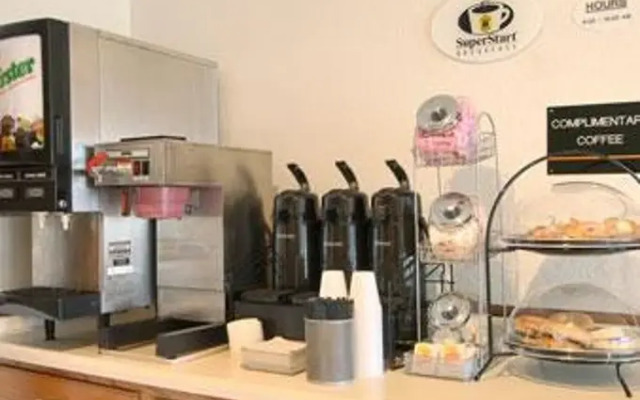 Super 8 Mentor/Cleveland Area