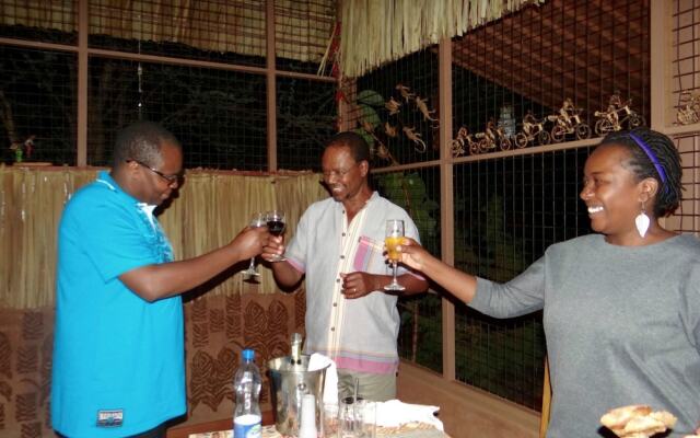 iKWETA Safari Camp