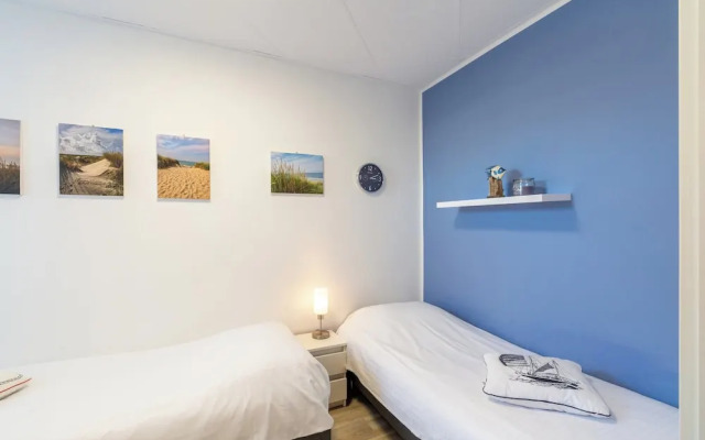 Apartment by Dutch Dunes and Sea