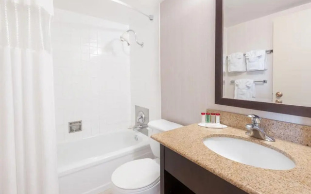 Ramada Edmonton Hotel & Conference Centre