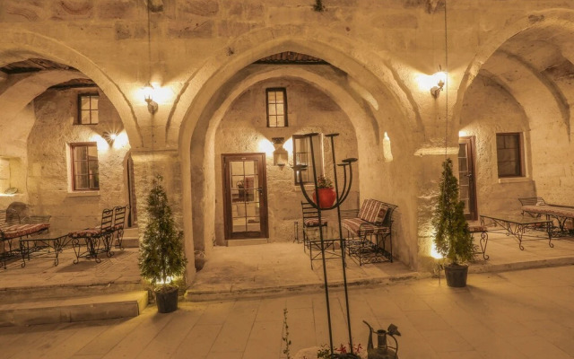 Harkasos Cave Hotel