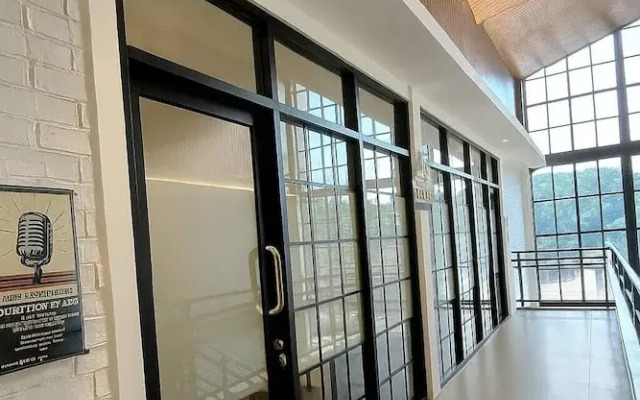 Nunia Tamansari Hotel