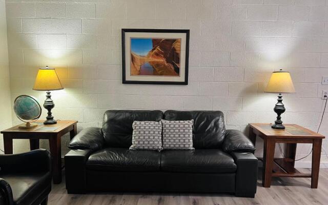 Lake Powell Motel