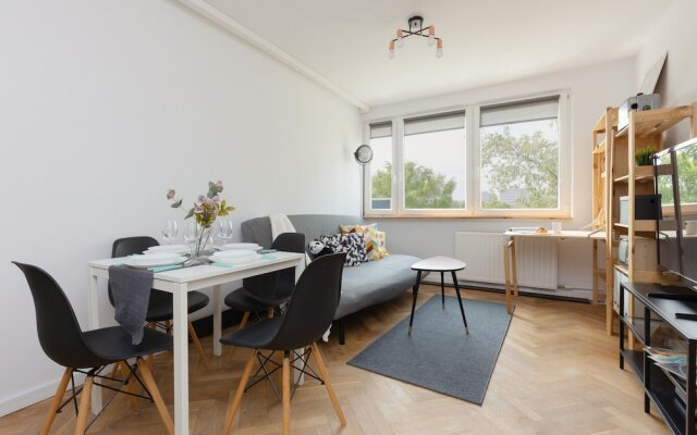 Apartment Retro Warsaw by Renters