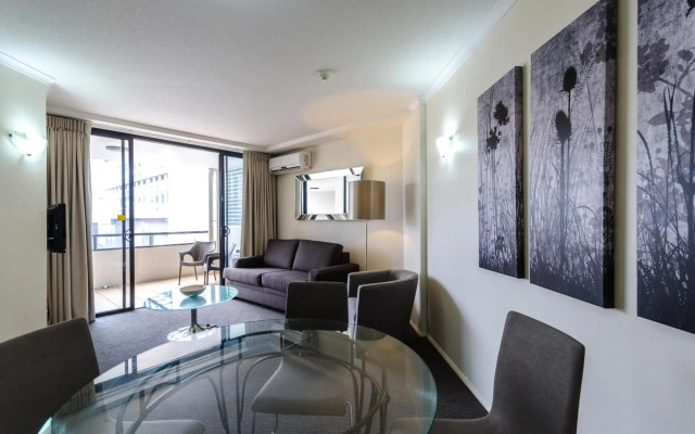 West End Central Apartments