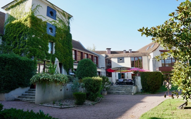 Le Manoir De Gressy