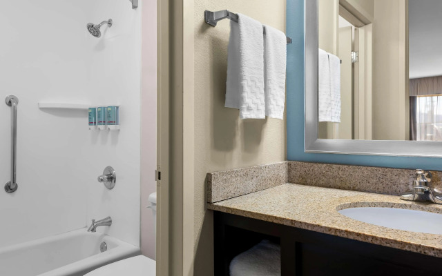 Best Western Newport Inn