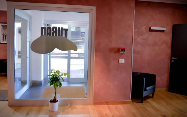 hotel Turan