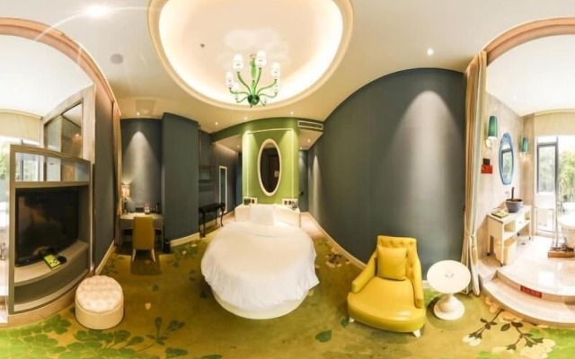 GreenTree Eastern Shenzhen Luohu East Gate Hotel