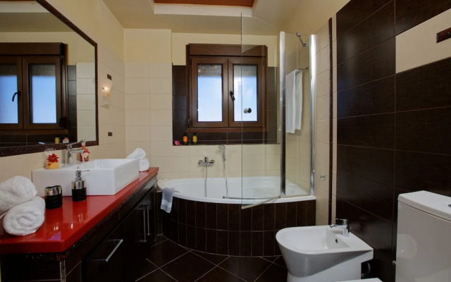 Beatiful Villa in Gouves, Sea Views, Crete