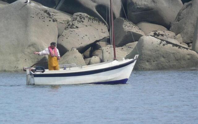 Architect Villa With Fantastic sea View, Locquirec