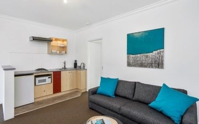 Lake Daylesford Apartments 4