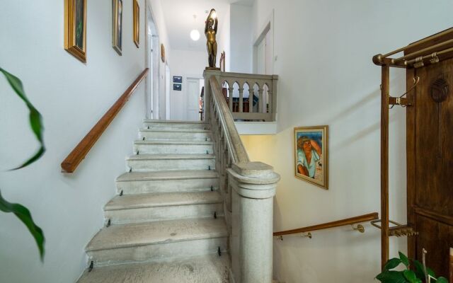 Villa Adriatica - 4 bedroom vacation house