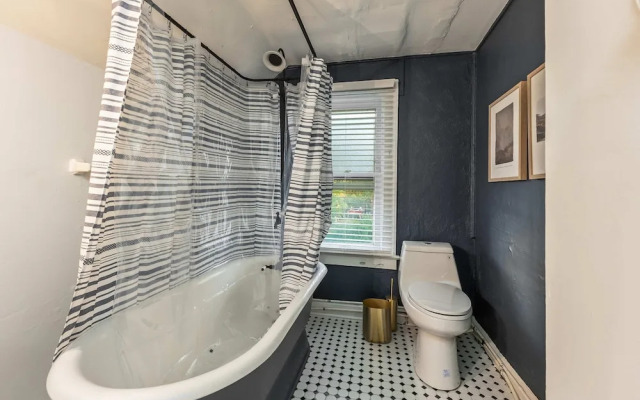 German Charm 1 Beautiful Home!