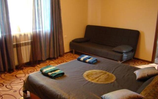 Pin Guest House