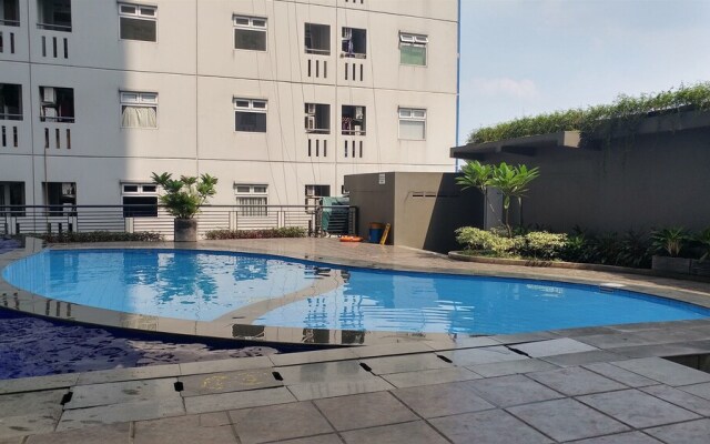 Scenic 2Br Green Pramuka City Apartment Near Mall