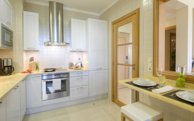 The Residences at Victoria	