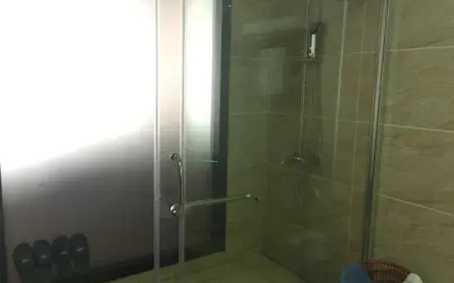 Lifeng Hotel