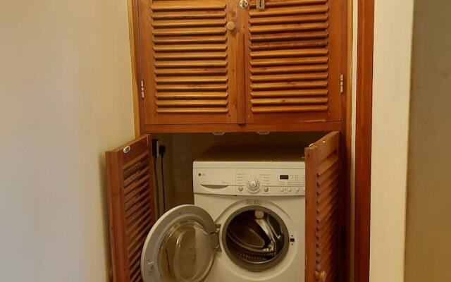 Tembo Court Apartment