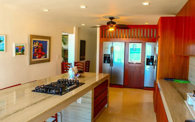 Icaria Luxury Villa