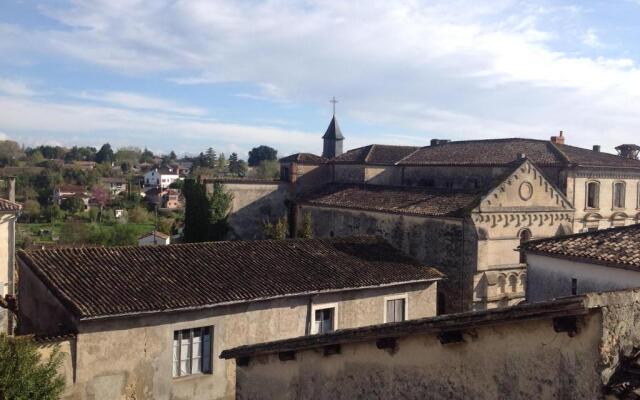 Le Clos De La Cathedrale