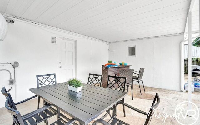 Amazing 4BR with Private Heated Pool