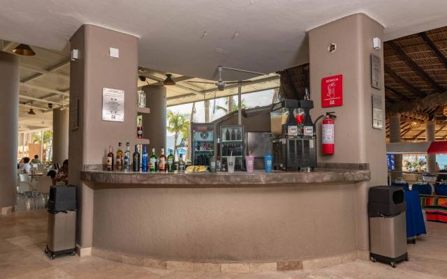 Ritz Acapulco Hotel All Inclusive