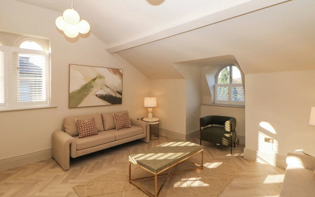 Castleton Suite