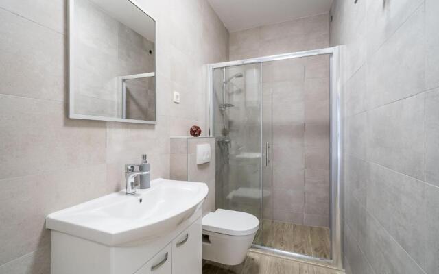 Residence & Pool Villa Schwarz Suites