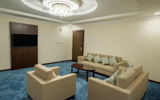 Laten Suites