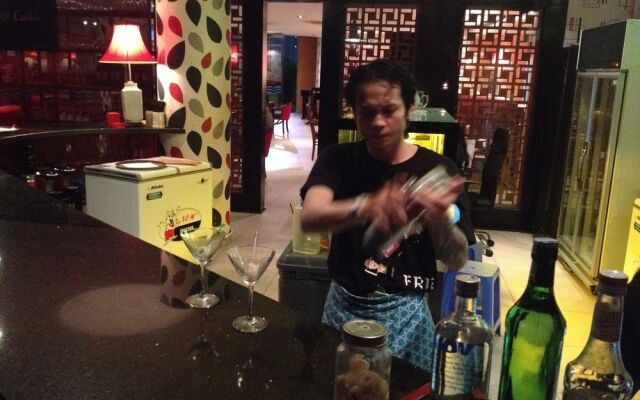 Saigon City View Apartment & Pool