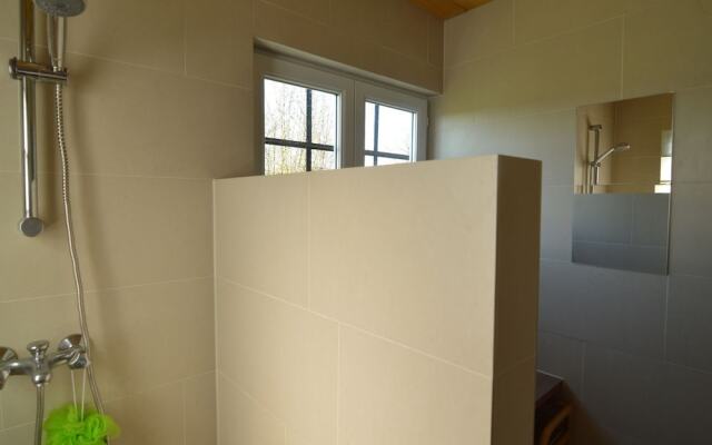 Modern Holiday Home near Forest in Burgundy