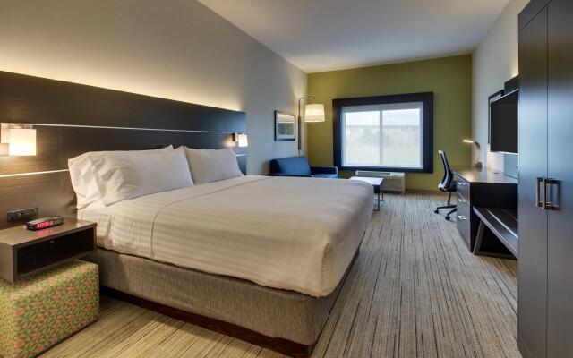 Holiday Inn Express & Suites Morris, an IHG Hotel