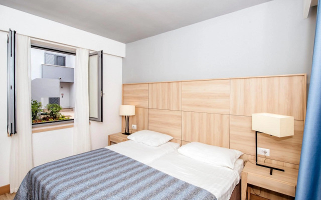 Zaton Holiday Resort Apartments