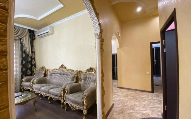 Large 5 bedroom VIP Villa 2