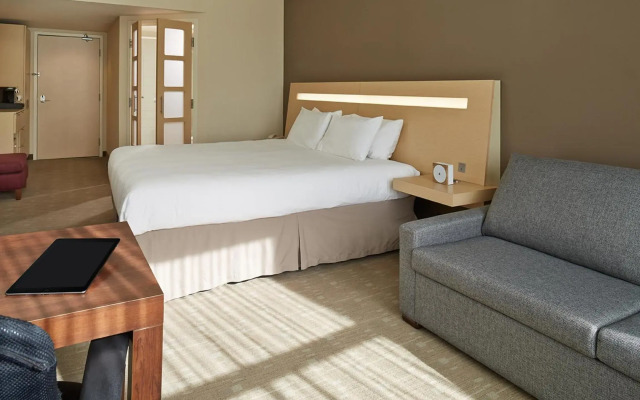 Novotel Montreal Aeroport