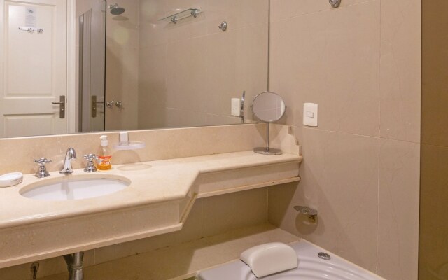 Oceana Suites Green Park